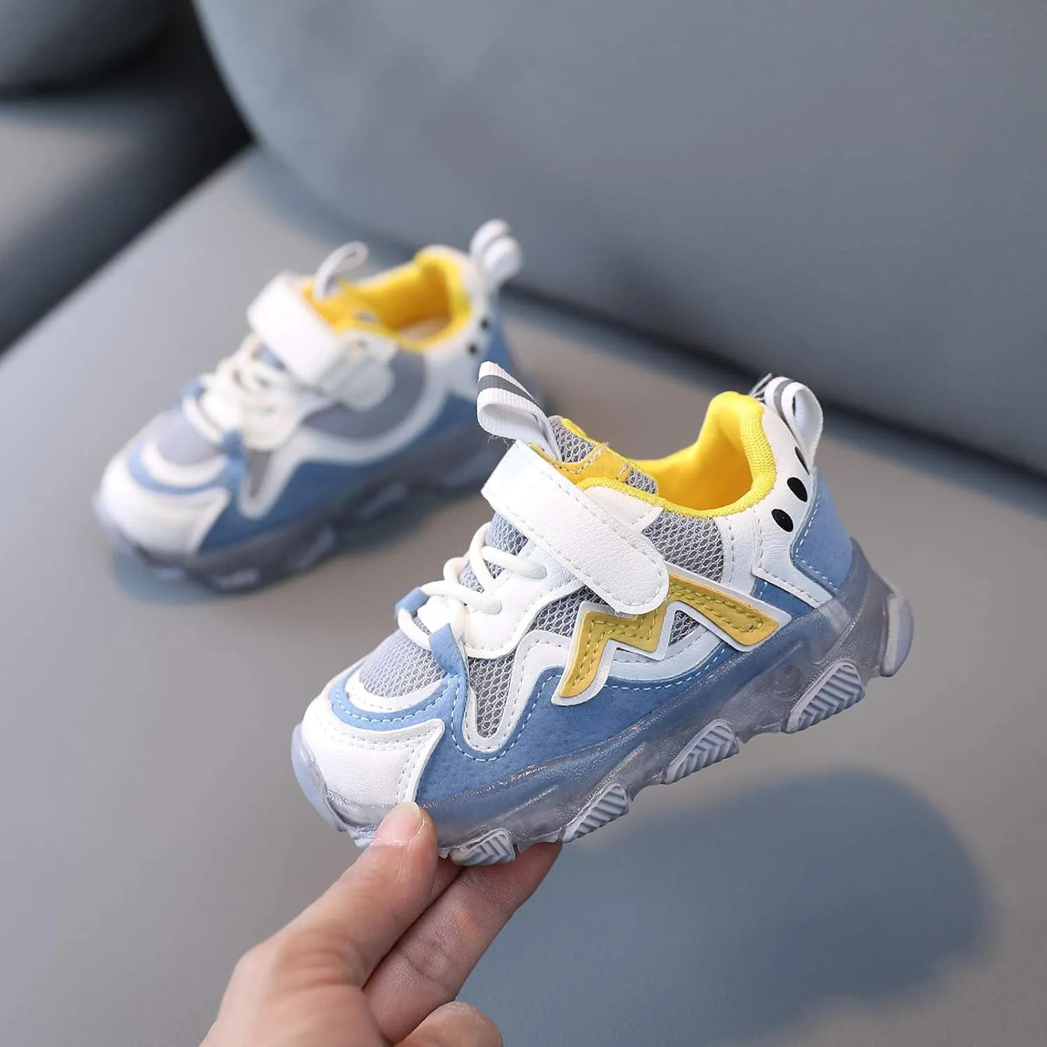 Children Baby Girls Led Light Luminous Running Sport Shoes 12M-6Y Little Kids Mesh Sneakers