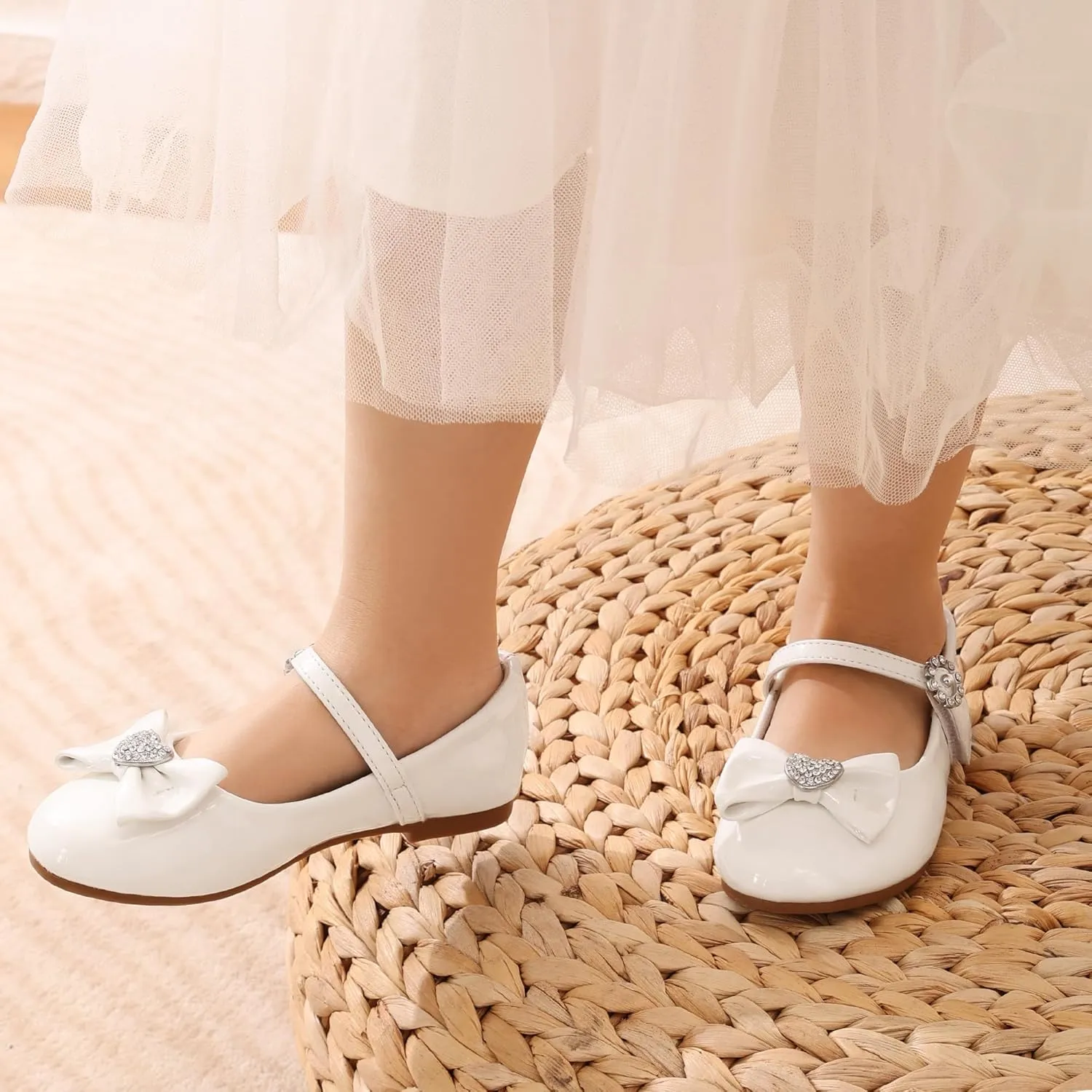 DREAM PAIRS Girls Mary Jane Dress Shoes for Toddler Heart Rhinestone Front Bow Ballerina Flat (Toddler/Little Kid)