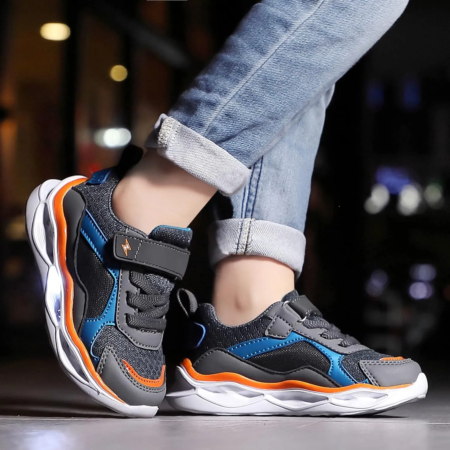 Kids LED Light Up Sneakers Breathable Sport Casual Girls Boys Shoes Adjustable Strap Flashing for Toddler/Little Kid