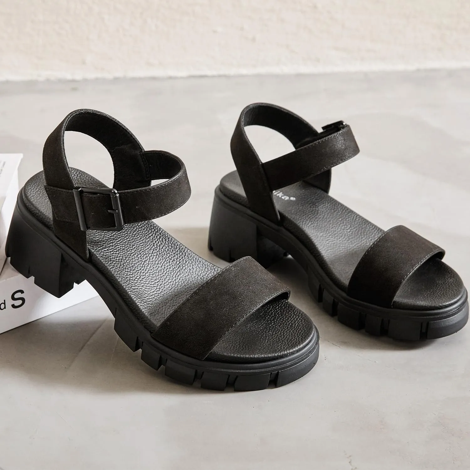 Luoika Women's Wide Width Pump Heel Sandals, Fashion Plateform Block Heel Open Toe Sandal with Adjustable Ankle Strap Women's Casual Summer Shoes.