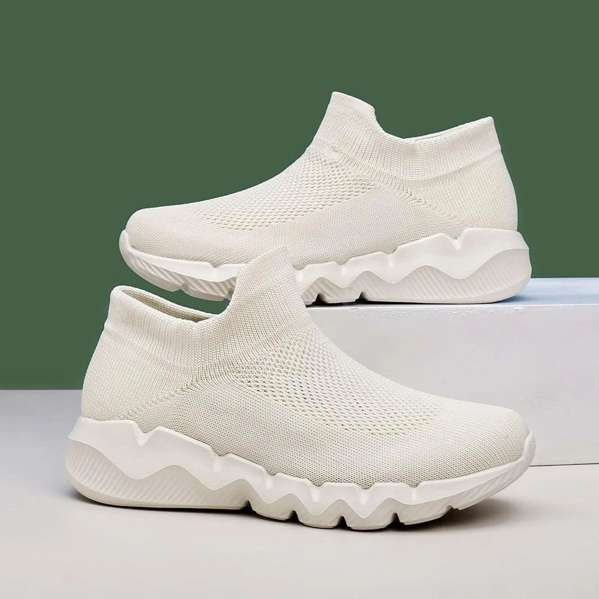 Men's Women's Knitted Mesh Fashion Breathable Ankle-High Road Running Shoes Soft Sneakers Shoes Trainers Shoes