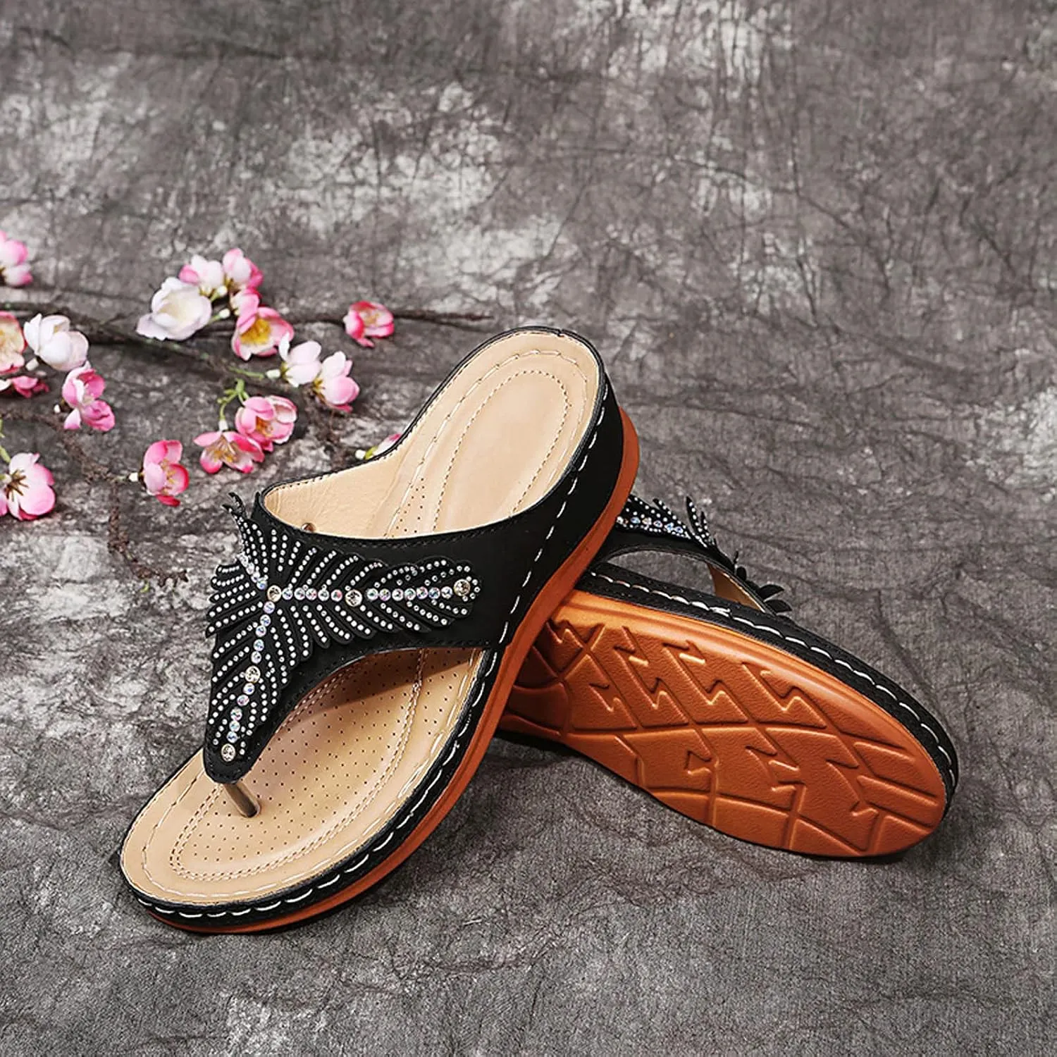 oiangi Rhinestone Wedge Sandals for Women,Summer Fashion Open Toe T Strap Thong Flip Flops Sandals Comfortable Casual Beach Shoes Slippers