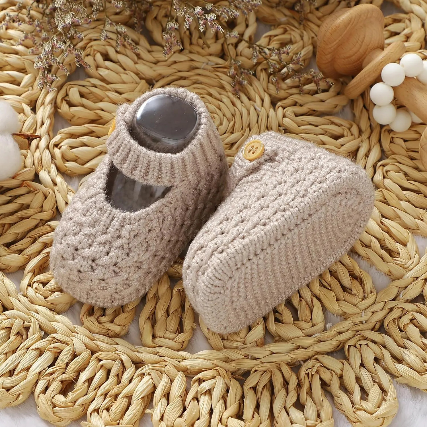 Opewod Baby Booties Hand Knit Boots Slippers Soft Warm First Walkers Socks Shoes for Newborn Infan Boys Girls