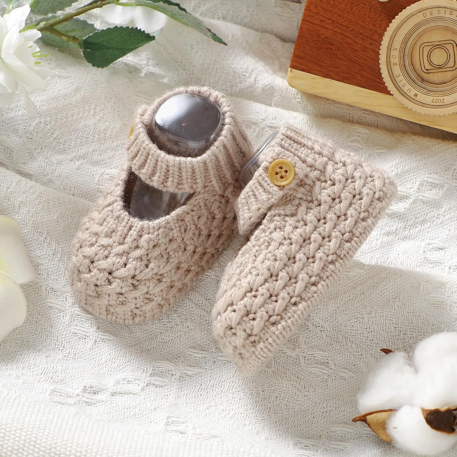 Opewod Baby Booties Hand Knit Boots Slippers Soft Warm First Walkers Socks Shoes for Newborn Infan Boys Girls