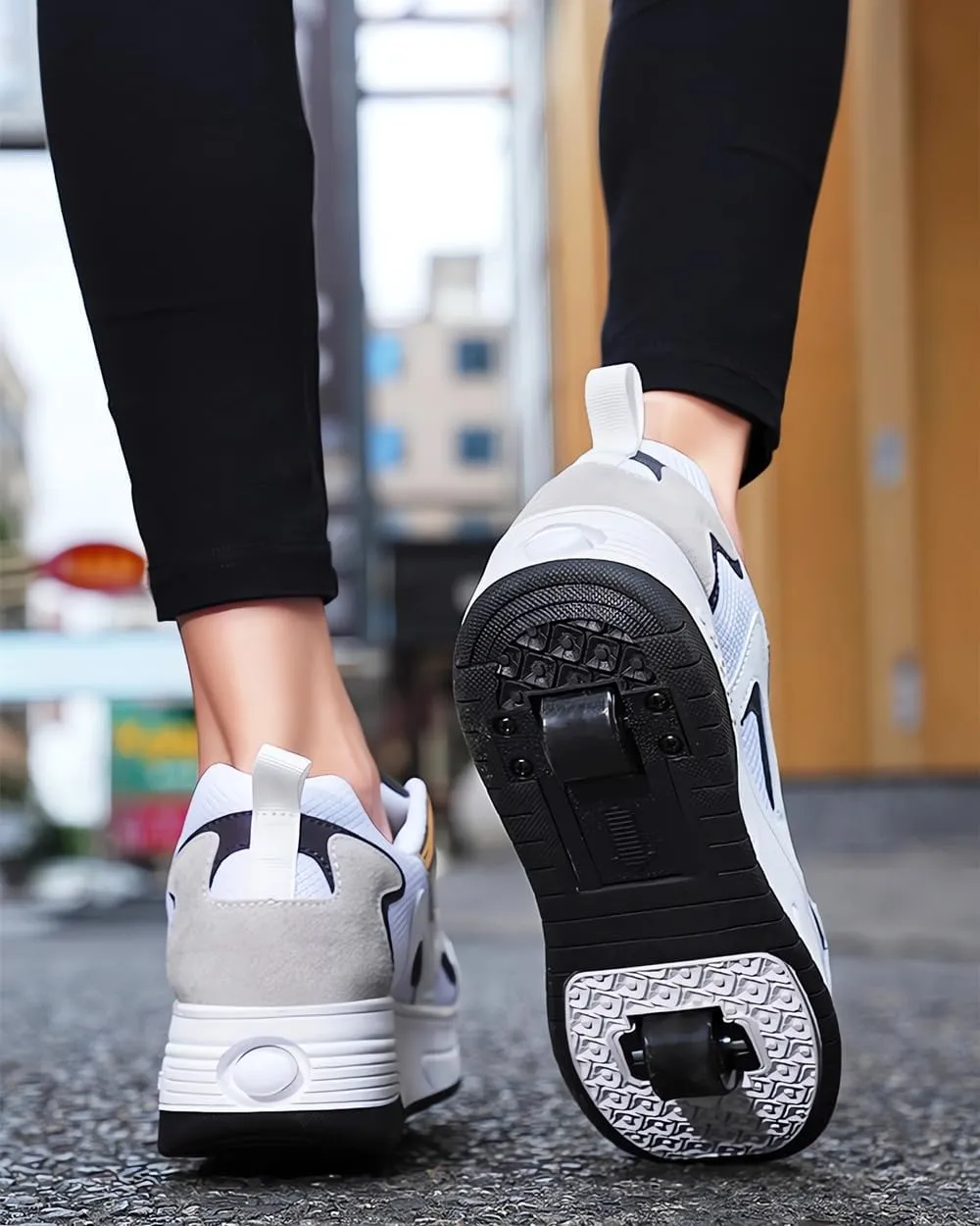 Roller Shoes Boys Girls Roller Skates Comfortable Sneakers with Wheels for Kids Women Wheeled Footwear Retractable Breatheable Shoes Beginner Exercise Skates Birthday Gifts Christmas
