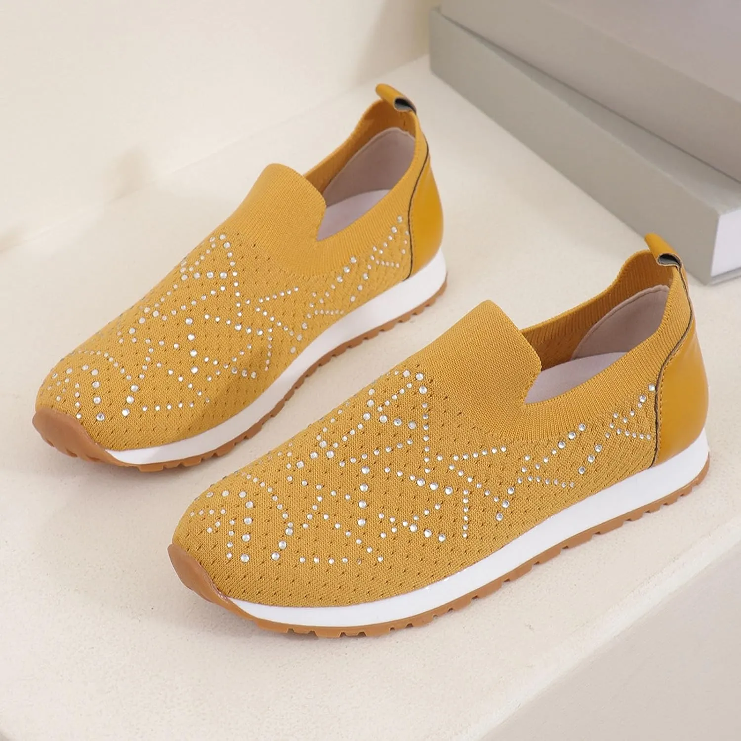 Slip on Shoes Women's Shoes Low Top Casual Sneakers for Women Workout Shoes for Women Gym Shoes Women