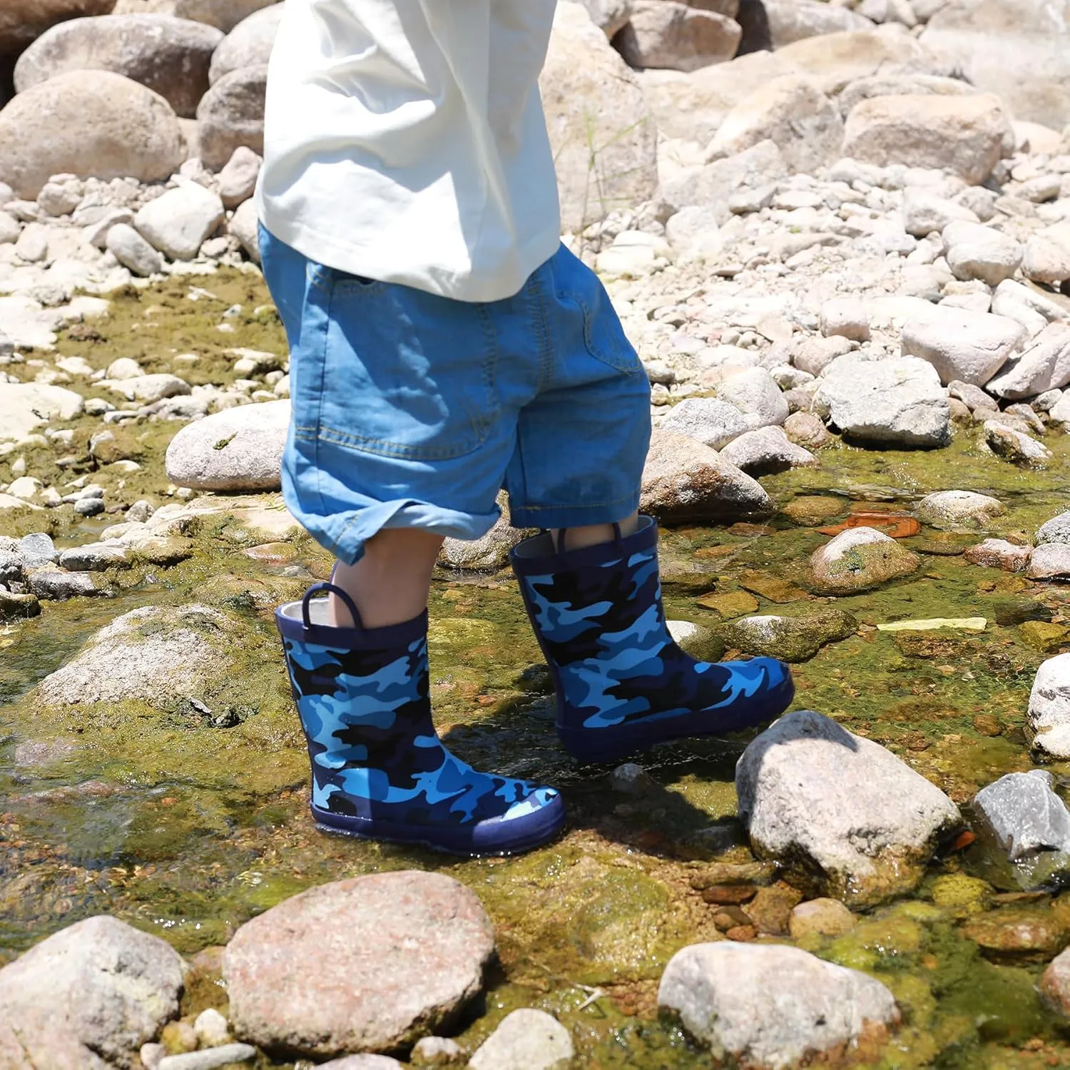 Toddler Rain Boots for Boys and Girls Waterproof Rubber Kids Rain Boots with Easy on Handles All-season