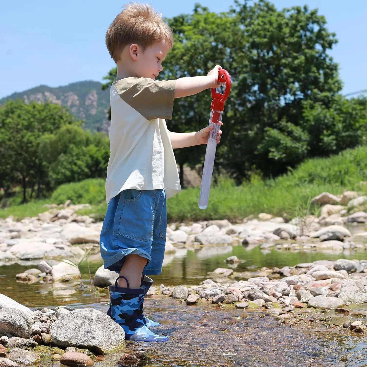 Toddler Rain Boots for Boys and Girls Waterproof Rubber Kids Rain Boots with Easy on Handles All-season