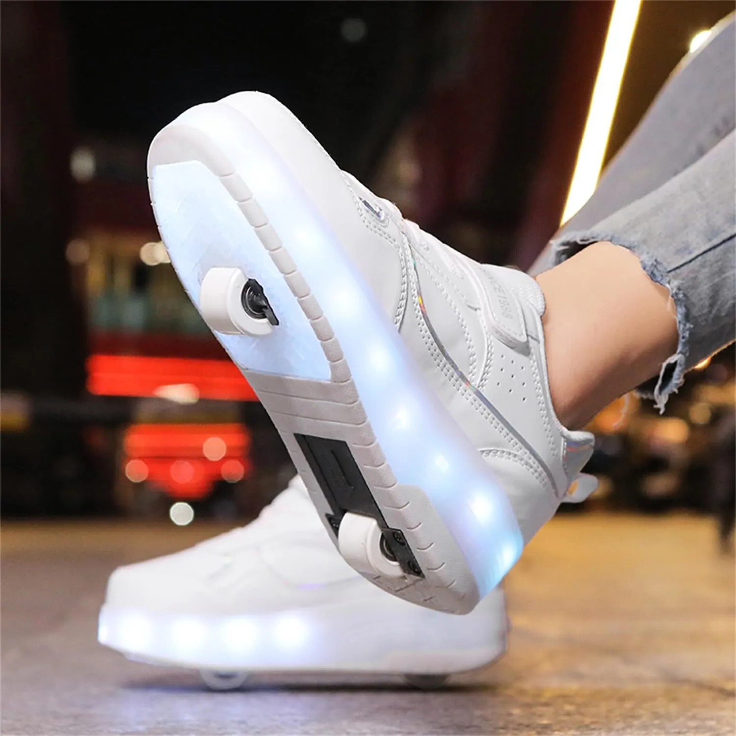 Unisex Roller Shoes Kids Sparkling Wheels Shoes Girls Light up Roller Skates Sneakers Boys Rechargeable Flashing Sneakers for Gift