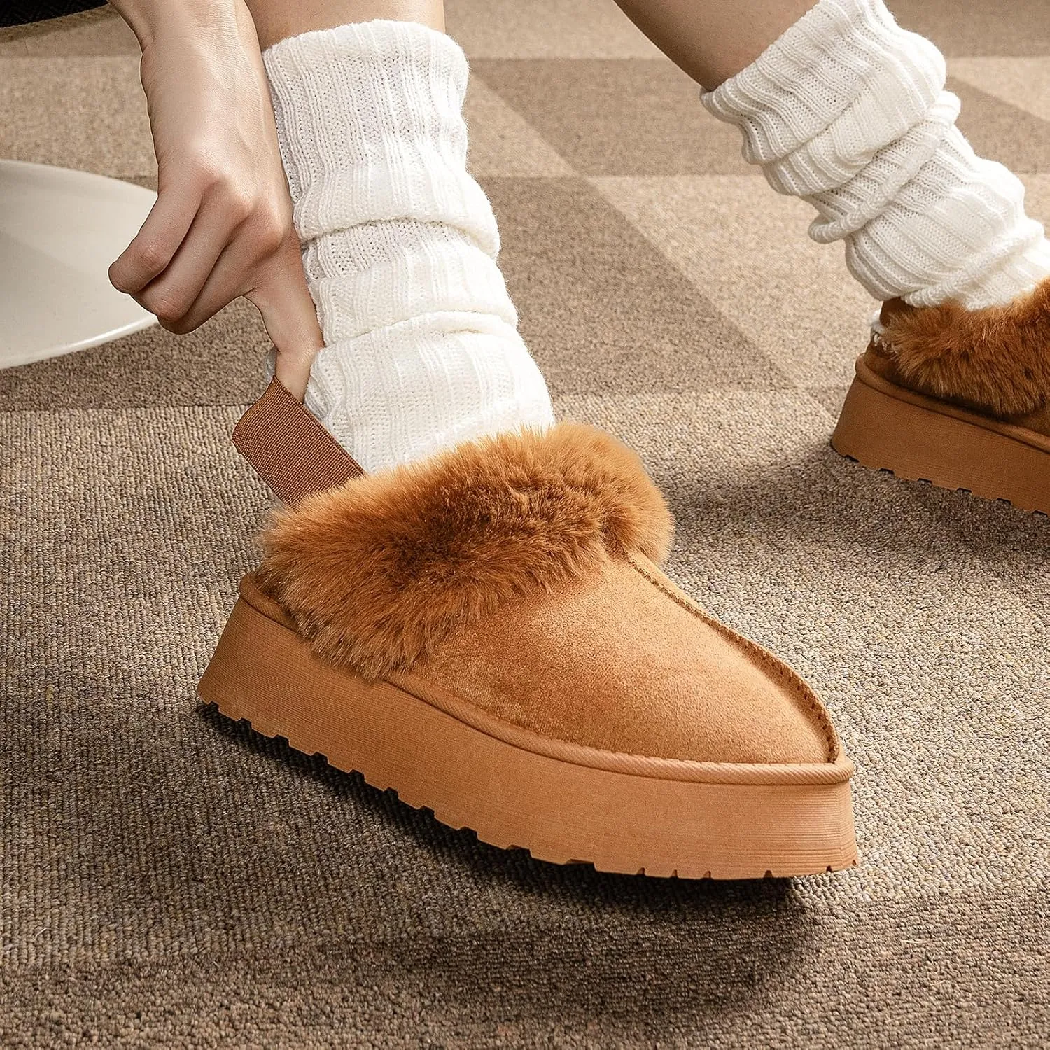 Women Platform Slippers Mini Boots Suede Leather Short Ankle Booties Fuzzy Slip on Shoes Snow Platform Slippers for Women Winter Outdoor Ethnic Style