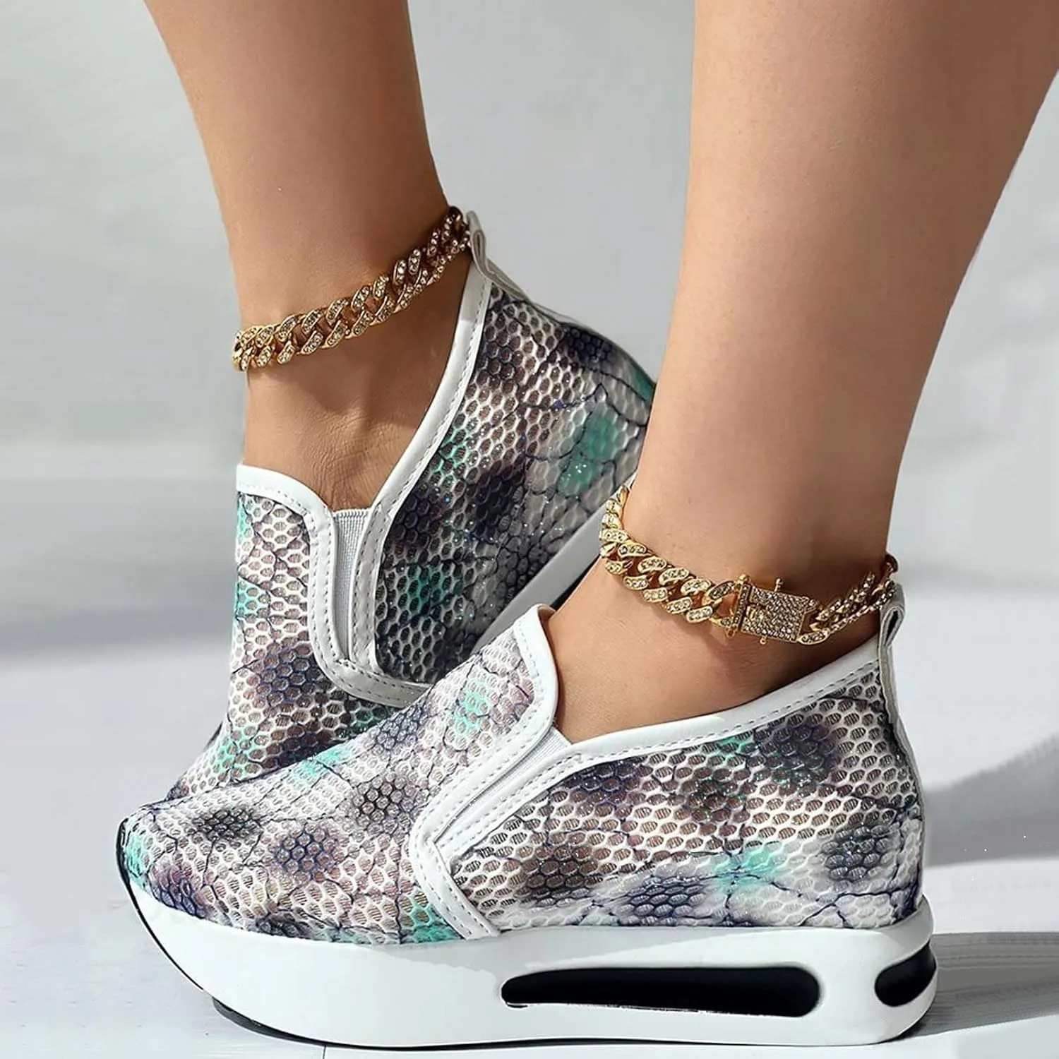 Women's Fashion Sneakers Mesh Floral Embroidery Platform Sneakers for Women 2024 Breathable Walking Shoes Comfortable Casual Wedge Slip On Work Shoes