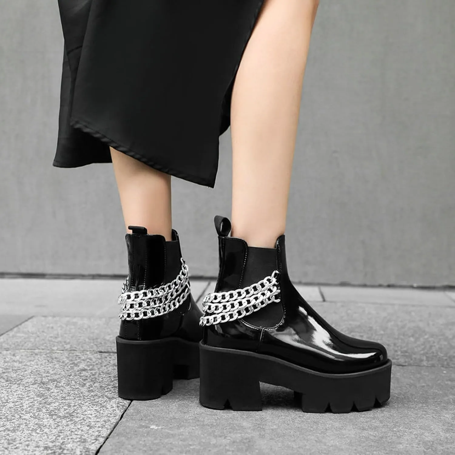 Women’s Patent Leather Lug Sole Platform Chunky Heel Chelsea Boots Fashion Elastic Strap Fall Winter Slip On Motorcycle Ankle Booties Comfortable Riding Biker Boots