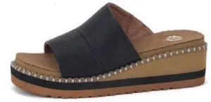 Yellow Box Women's Ayama Wedge Sandals
