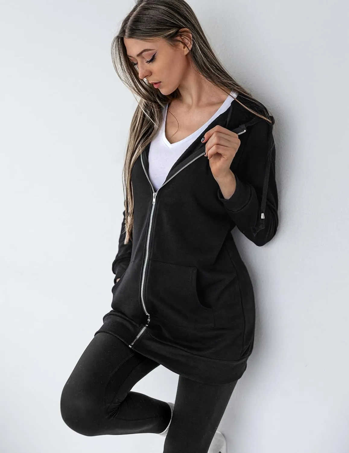 Zeagoo Womens Zip Up Hoodies Long Sleeve Fall Lightweight Hooded Sweatshirt Oversized Fleece Jacket With Pockets